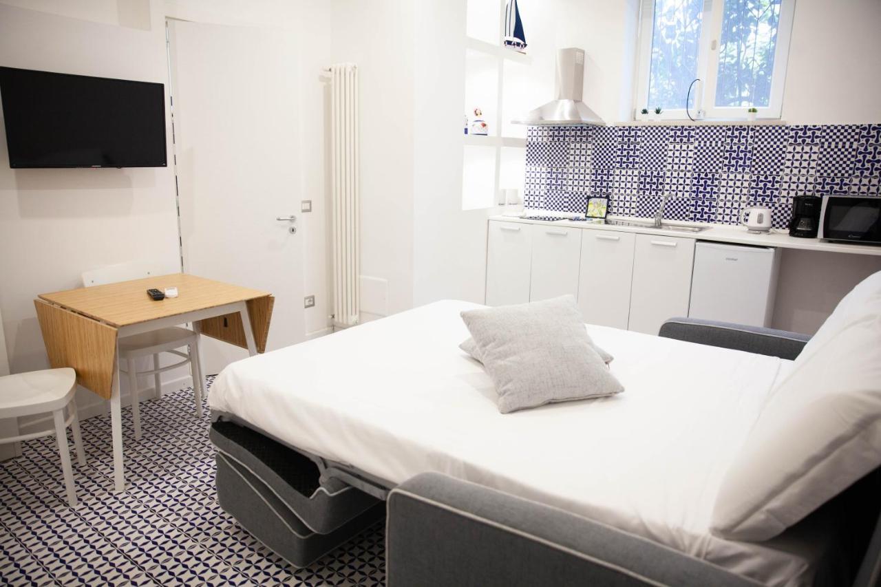 White Blu House - Massa Lubrense Sorrento Apartment Bagian luar foto