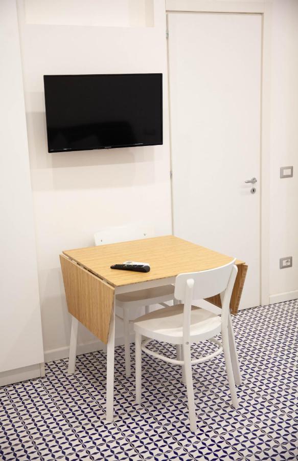 White Blu House - Massa Lubrense Sorrento Apartment Bagian luar foto